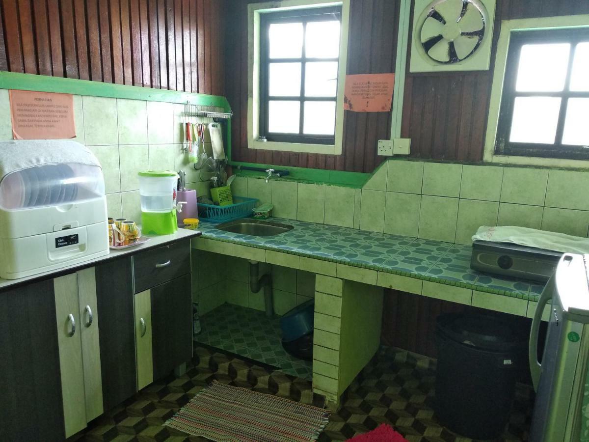 Almeera Homestay Kampong Kundassan Exterior foto