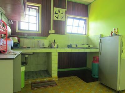 Almeera Homestay Kampong Kundassan Exterior foto